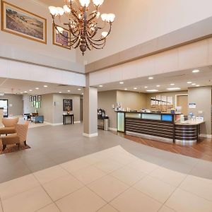 Best Western Plus Delta Inn & Suites